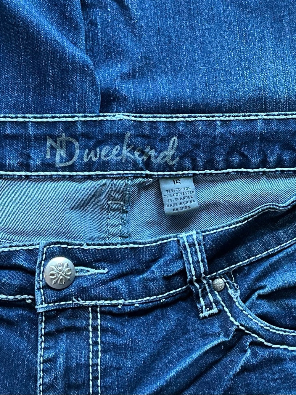 ND Weekend Jeans Size 16 Dark Blue Wash Flare Embellished Pockets Stretch - Picture 2 of 8